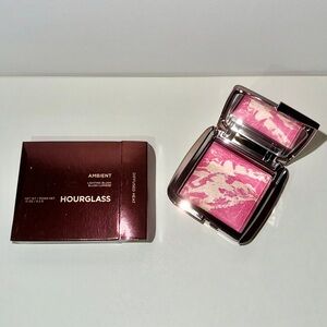 Hourglass - Ambient Lighting Blush (Diffused Heat)